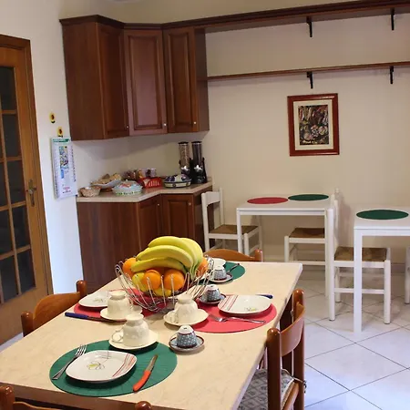 San Francesco לינה וארוחת בוקר ניקוסיה